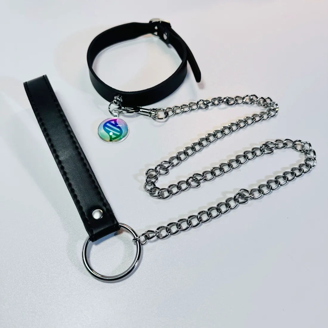 Mega Leather Chocker